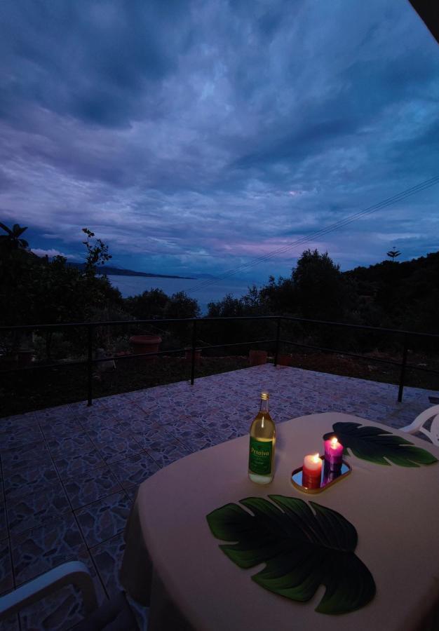 Kaminaki Seaview Apartments Katavolos Exterior photo