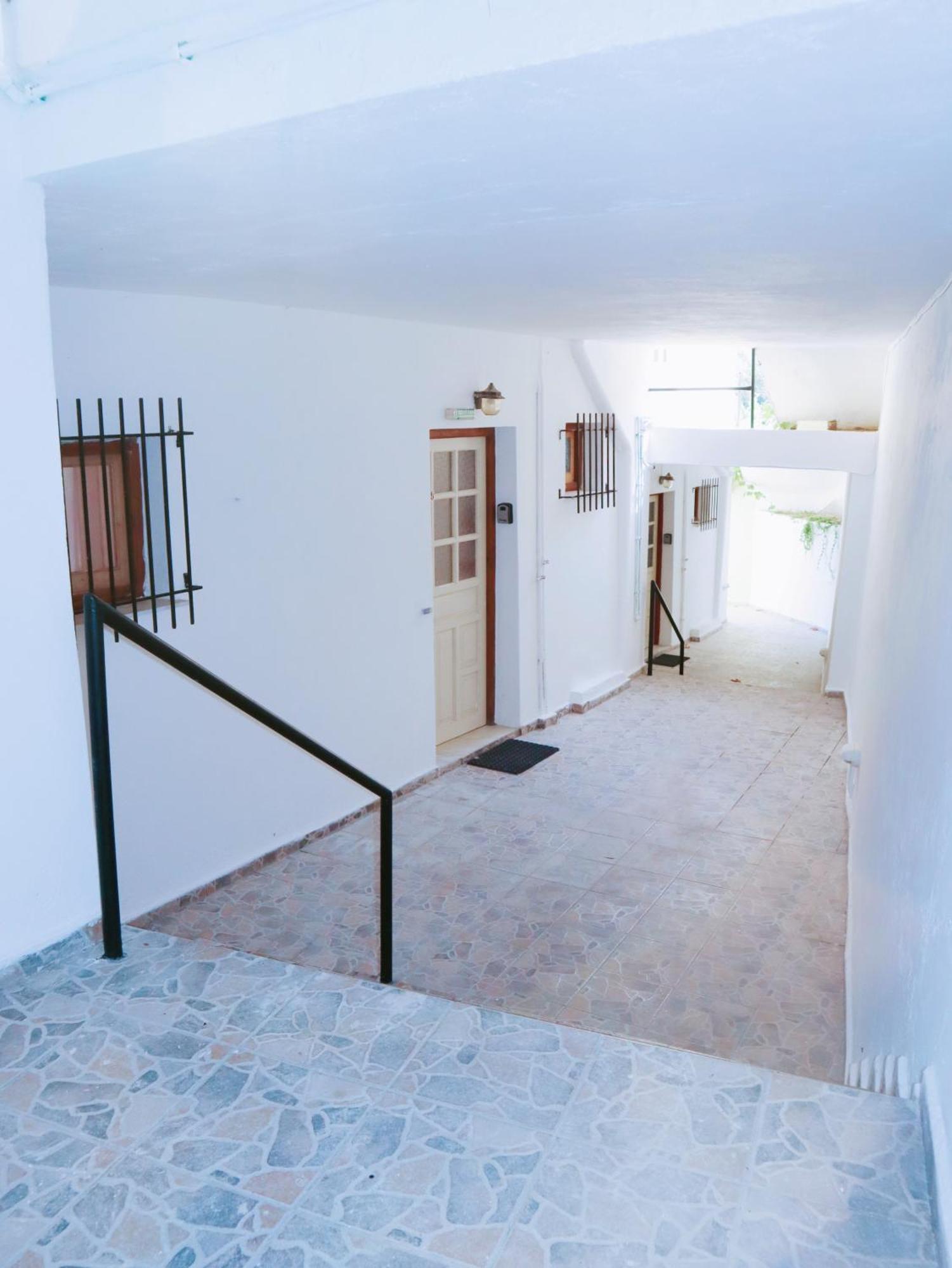 Kaminaki Seaview Apartments Katavolos Exterior photo